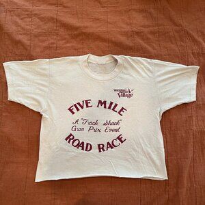 80s Vintage Walt Disney World Village Five Mile Road Race Cropped Graphi…